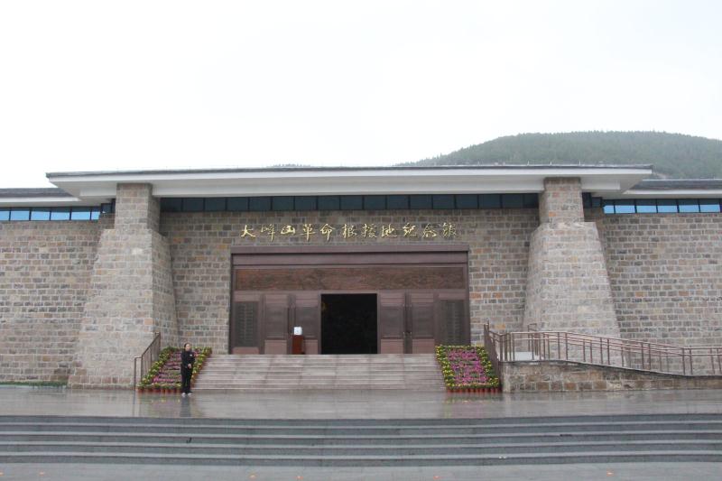赵居安要用心用情打造大峰山党性教育基地环境综合整治提升工作