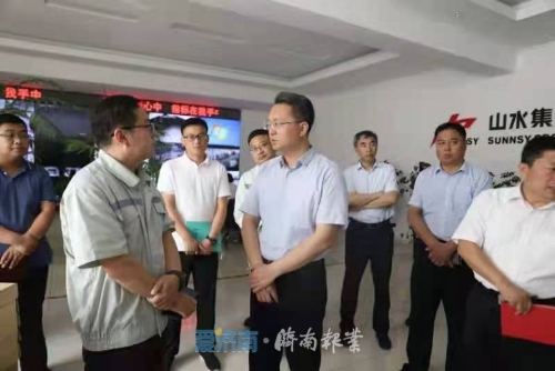 肖辉:守牢安全生产底线,加快企业健康发展
