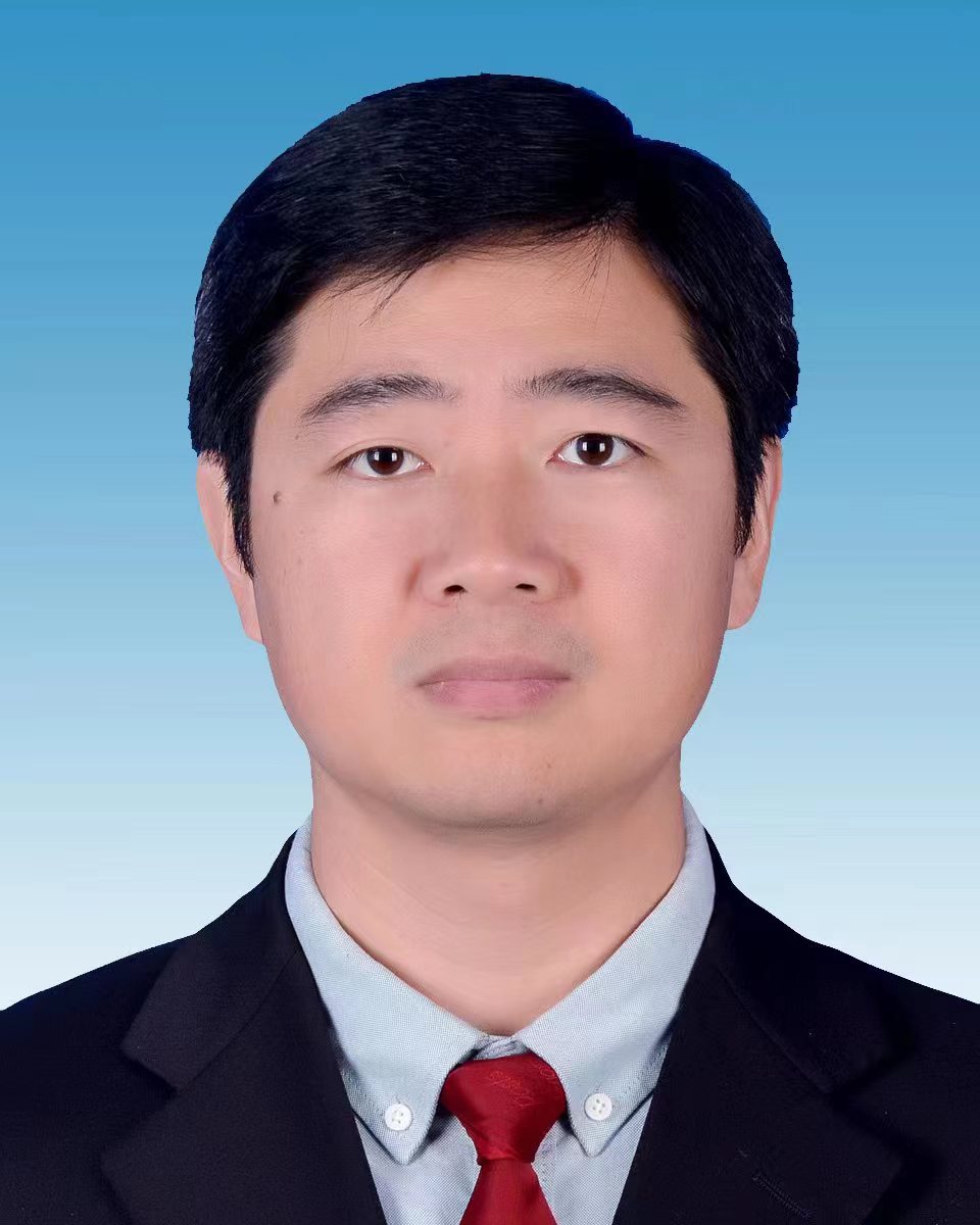 闫兆群1.jpg