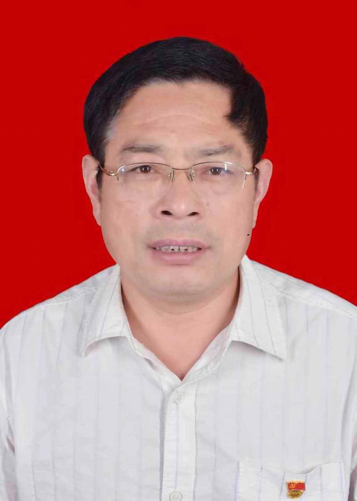 efd55ed0393146865cc7bda20ba741c.jpg
