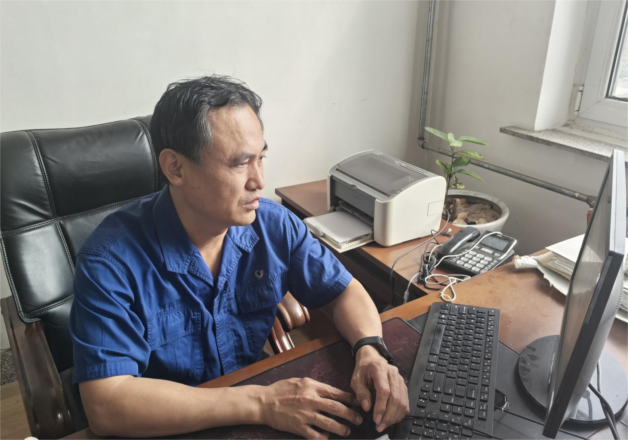 说明: 图片2