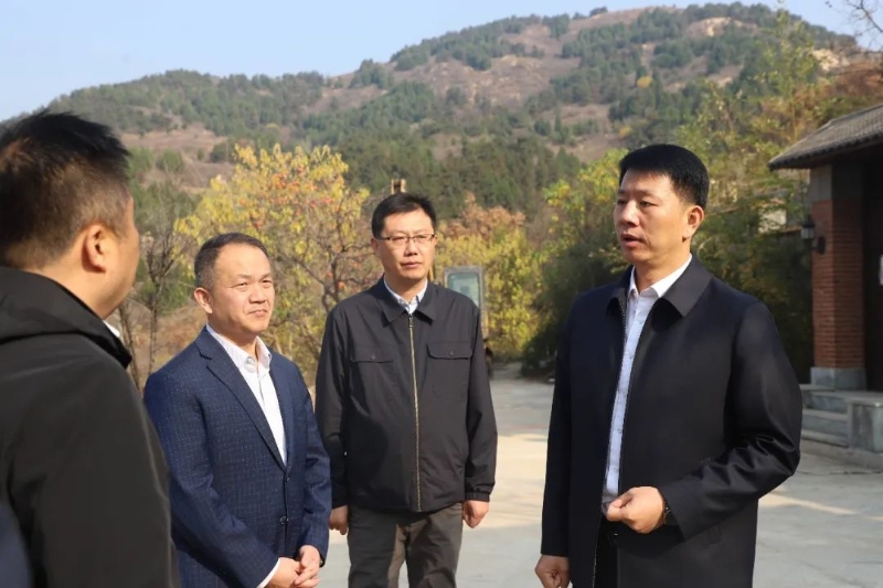 万德街道调研.jpg 万德街道调研.jpg