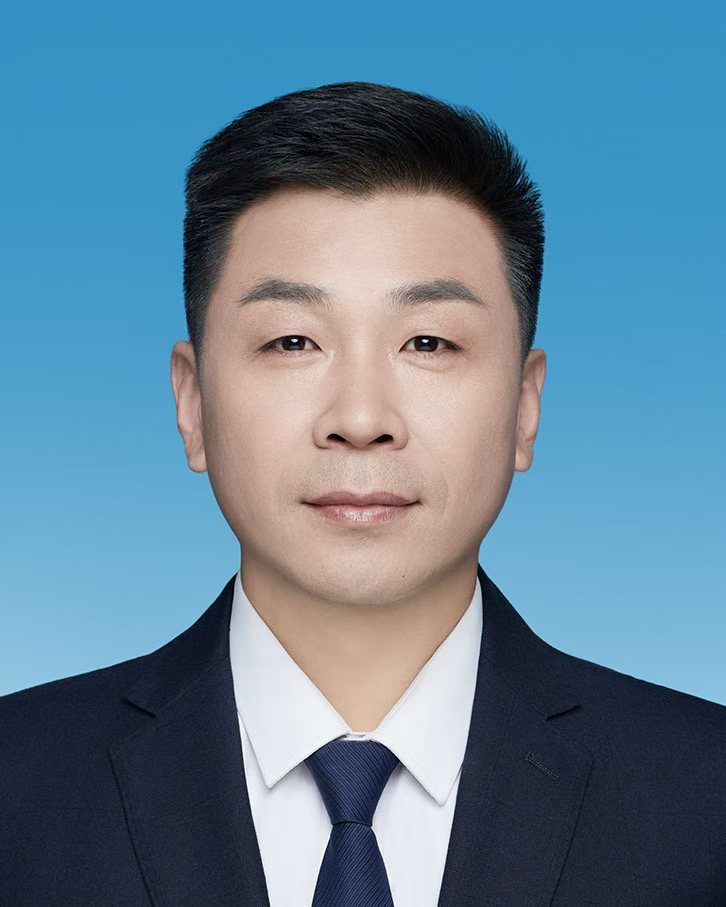杜超.jpg