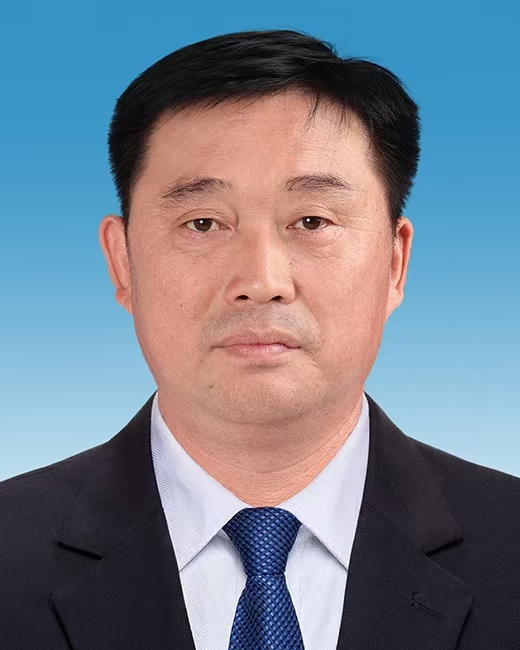 王坤.jpg