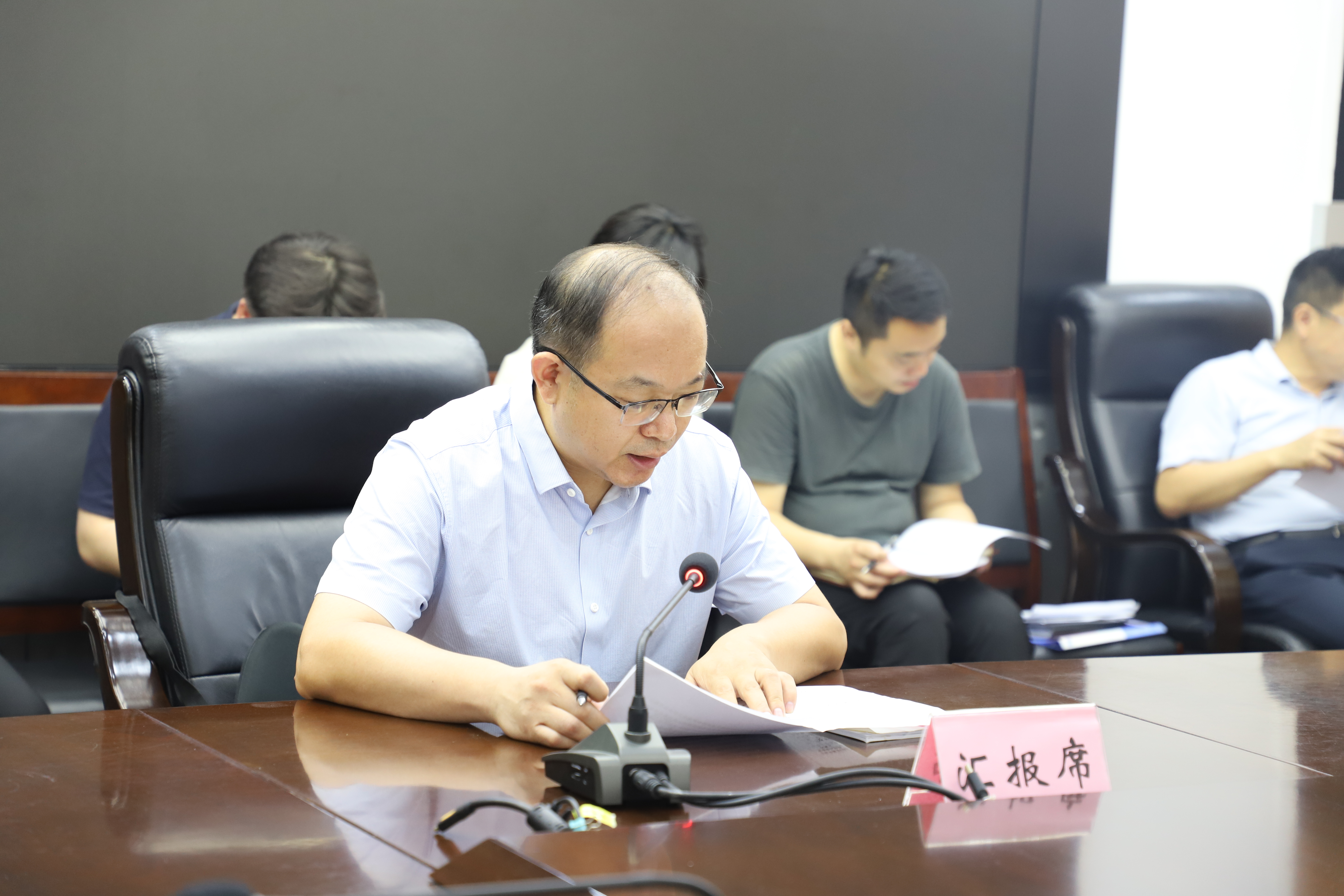 许兵（市监局）.jpg